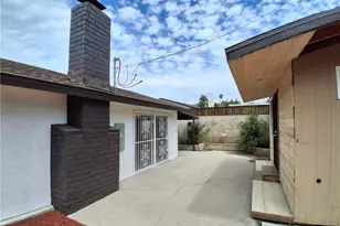 11662 Glamis St, Sylmar, CA 91342 - Photo 19