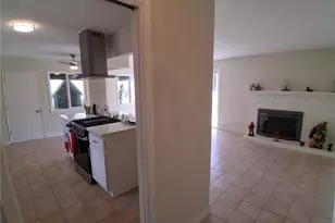 11662 Glamis St, Sylmar, CA 91342 - Photo 3