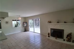 11662 Glamis St, Sylmar, CA 91342 - Photo 13