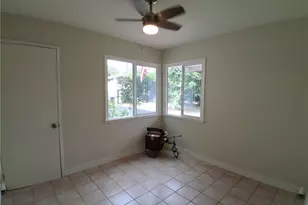 11662 Glamis St, Sylmar, CA 91342 - Photo 15