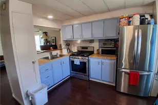 10471 Glenoaks Blvd, Pacoima, CA 91331 - Photo 7