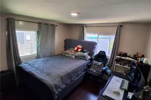 10471 Glenoaks Blvd, Pacoima, CA 91331 - Photo 13