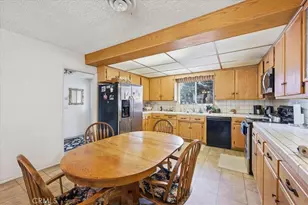 2004 E Campus, Hemet, CA 92544 - Photo 9