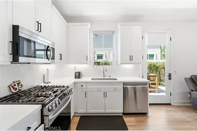 1752 Heywood #A, Simi Valley, CA 93065 - Photo 13