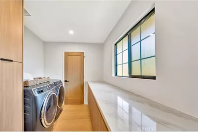 5534 Pattilar Avenue, Woodland Hills, CA 91367 - Photo 27