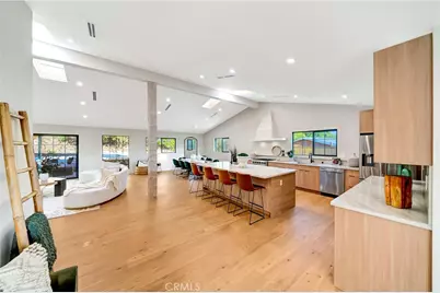 5534 Pattilar Avenue, Woodland Hills, CA 91367 - Photo 7