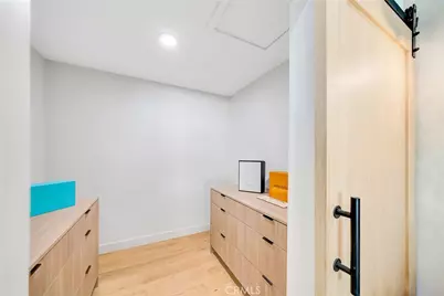 5534 Pattilar Avenue, Woodland Hills, CA 91367 - Photo 35