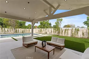 23463 Sylvan St, Woodland Hills, CA 91367 - Photo 29