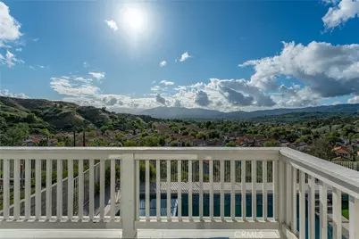 26056 Ohara Lane, Stevenson Ranch, CA 91381 - Photo 7