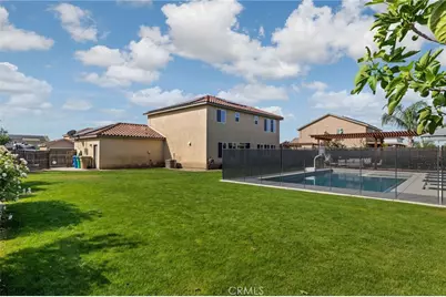 15636 Montalone Place, Bakersfield, CA 93314 - Photo 47