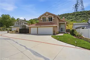 20102 Patricia, Saugus, CA 91350 - Photo 1