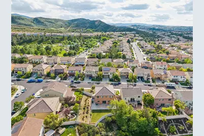 27054 Mountain Willow Court, Canyon Country, CA 91387 - Photo 39