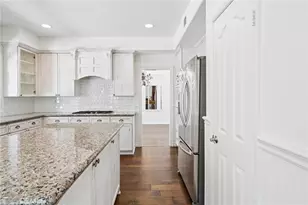 27468 Clarkson Ct, Valencia, CA 91354 - Photo 21