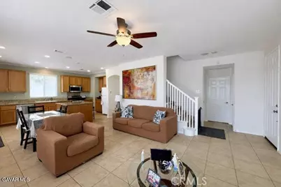 16149 Crespin Court, Victorville, CA 92394 - Photo 9