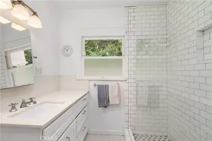 2364 Canyon Dr, Los Angeles, CA 90068 - Photo 19