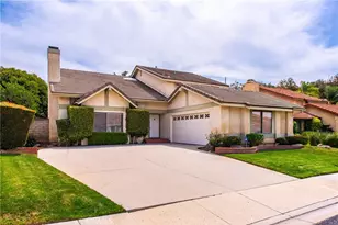 13792 Christian Barrett Dr, Moorpark, CA 93021 - Photo 1