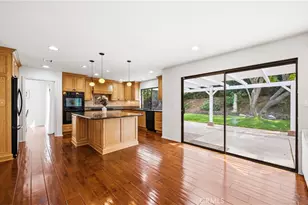 13792 Christian Barrett Dr, Moorpark, CA 93021 - Photo 11