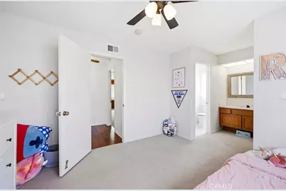 13792 Christian Barrett Drive, Moorpark, CA 93021 - Photo 27