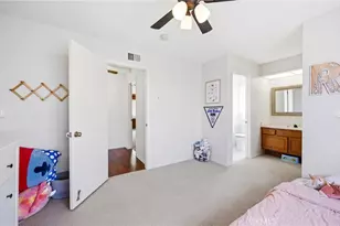 13792 Christian Barrett Dr, Moorpark, CA 93021 - Photo 27