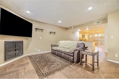 8633 Balboa #2, Northridge, CA 91325 - Photo 7