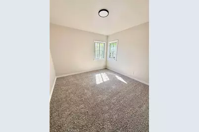 7731 Ferncola Avenue, Los Angeles, CA 91352 - Photo 11