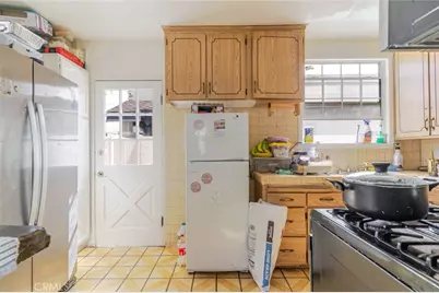 4814 W 131st Street, Hawthorne, CA 90250 - Photo 3