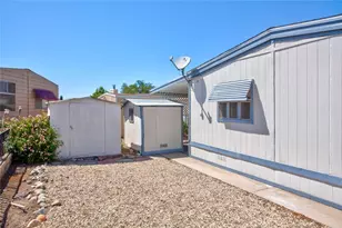 21440 W Brier Way, Saugus, CA 91350 - Photo 33