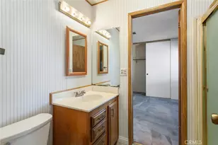 21440 W Brier Way, Saugus, CA 91350 - Photo 27