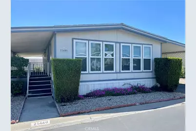 21440 W Brier Way, Saugus, CA 91350 - Photo 1