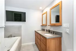 2144 Kingsbridge, Oxnard, CA 93035 - Photo 19