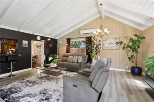 17160 Signature Dr, Granada Hills, CA 91344 - Photo 11