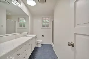 4809 Queen Victoria Rd, Woodland Hills, CA 91364 - Photo 23