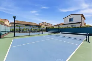 4725 Flora Park Wy, Cypress, CA 90720 - Photo 21