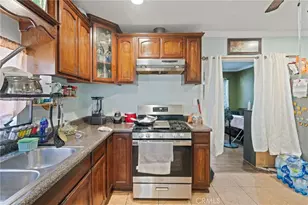 2208 Mortimer St, Huntington Park, CA 90255 - Photo 23