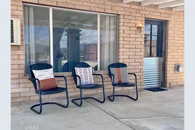 38960 12th Street E, Palmdale, CA 93550 - Photo 3