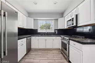 14657 Novice St, Panorama City, CA 91402 - Photo 7