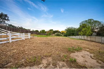 9812 Kentland Avenue, Chatsworth, CA 91311 - Photo 11