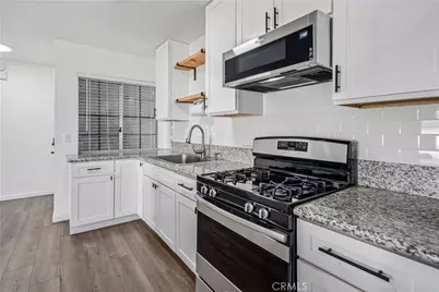 7881 Fernwood, California City, CA 93505 - Photo 15