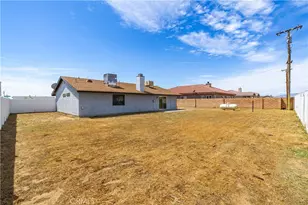 7881 Fernwood, California City, CA 93505 - Photo 31