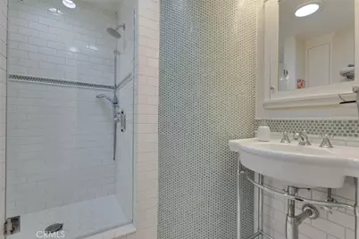 3760 Dover Street, Los Angeles, CA 90039 - Photo 19