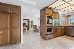 24736 Eilat St, Woodland Hills, CA 91367 - Photo 19