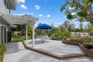 24736 Eilat St, Woodland Hills, CA 91367 - Photo 3