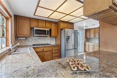 24736 Eilat Street, Woodland Hills, CA 91367 - Photo 17