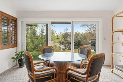 24736 Eilat Street, Woodland Hills, CA 91367 - Photo 11