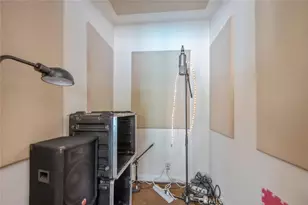 15744 Beaver Run Rd, Canyon Country, CA 91387 - Photo 41