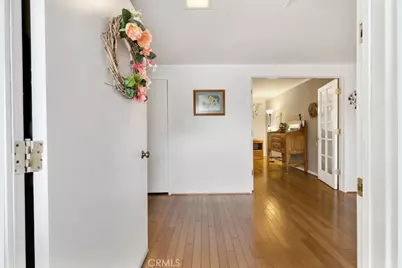 32 W Bonita, Simi Valley, CA 93065 - Photo 3