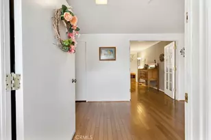 32 W Bonita, Simi Valley, CA 93065 - Photo 3