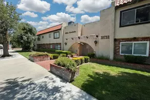 31732 Ridge Route, Castaic, CA 91384 - Photo 1
