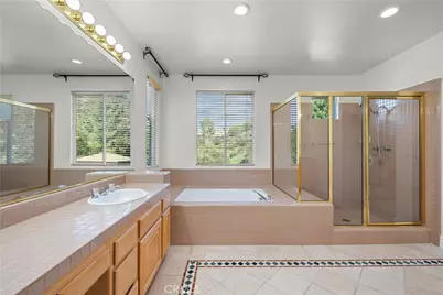 21045 Mendenhall Court, Topanga, CA 90290 - Photo 43