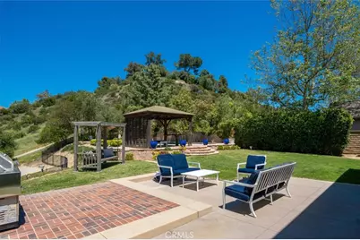 21045 Mendenhall Court, Topanga, CA 90290 - Photo 63